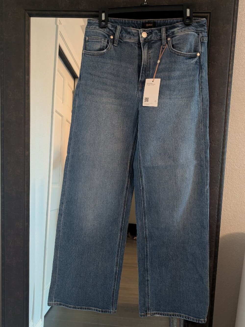NWT Quince Bella Comfort Stretch High Rise Relaxed Straight Jeans Size 30